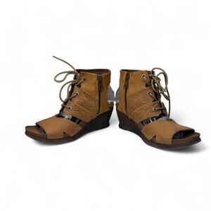 Miz Mooz Leather Wedge Sandals Lace Up Boho Tan Size 8 EU 38